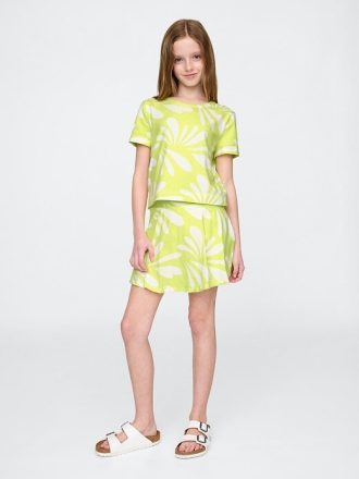 Conjunto de saia-calça infantil