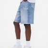 Gap × BÉIS Shorts jeans largos de malha adulto