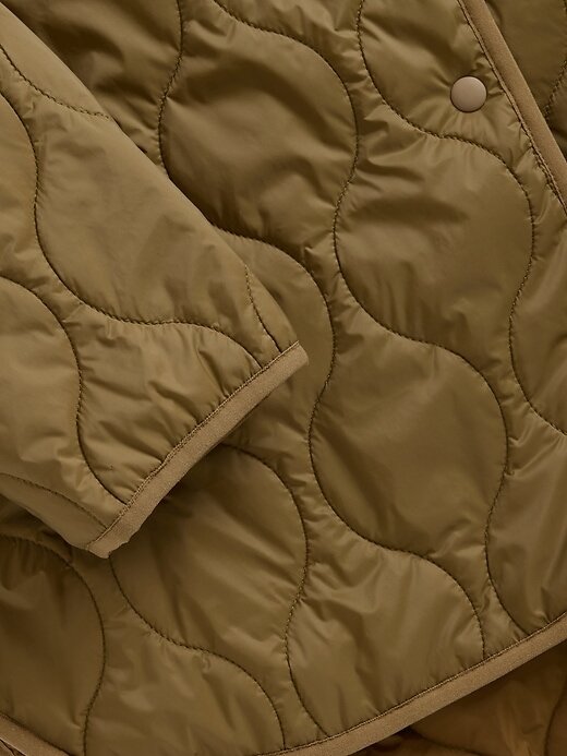 Jaqueta acolchoada leve e grande reciclada com forro Jaqueta acolchoada leve e grande reciclada com forro