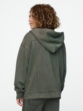 Jaqueta jeans com capuz e ícone infantil