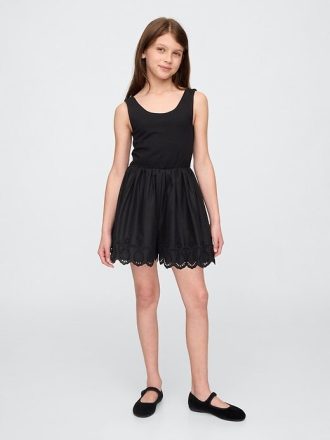 Macacão infantil de mídia mista