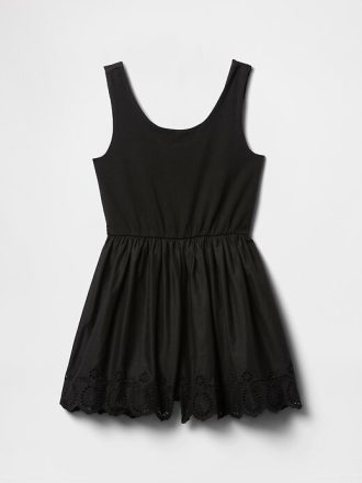 Macacão infantil de mídia mista