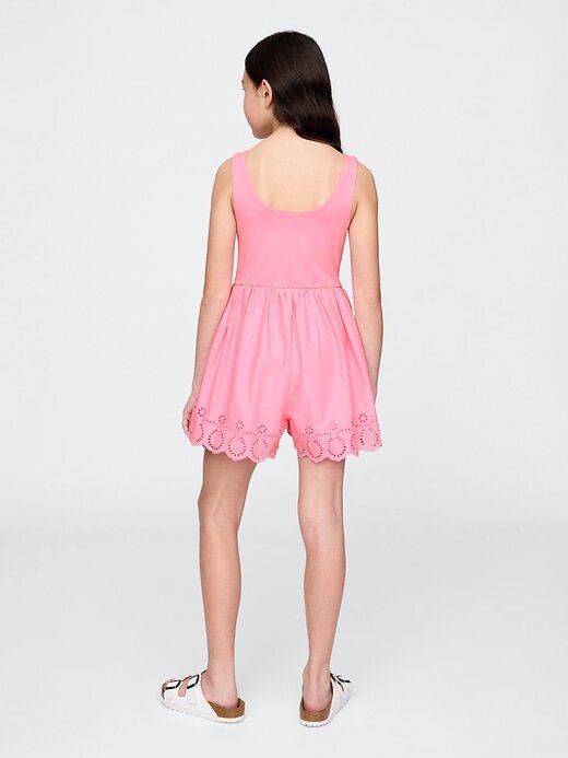 Macacão infantil de mídia mista Macacão infantil de mídia mista