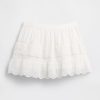 Mini saia-saia com babados e ilhós Mini saia-saia com babados e ilhós