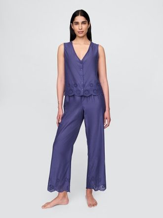 Pijama com bainha com ilhós