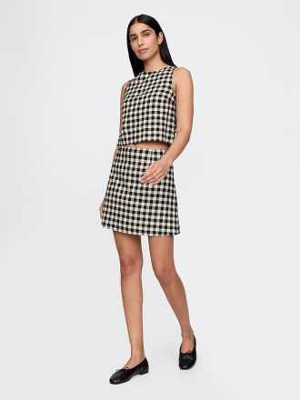 Regata cropped em mistura de linho