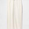 Saia midi em mistura de linho Saia midi em mistura de linho