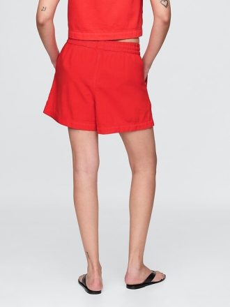 Shorts jeans ultramacio e fácil de usar