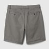 Shorts modernos de 8″