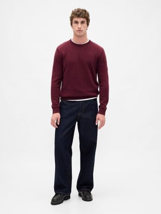 Suéter clássico de gola redonda