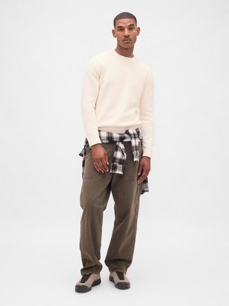 Suéter clássico de gola redonda