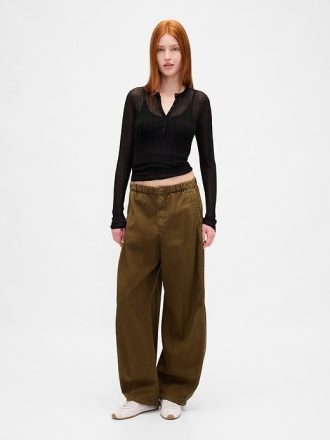 Suéter Henley com nervuras transparentes