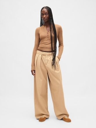 Suéter Henley com nervuras transparentes