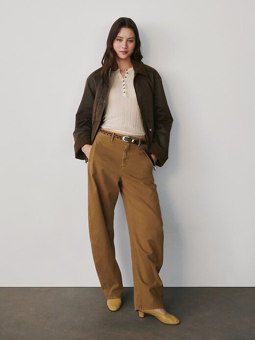 Suéter Henley com nervuras transparentes Suéter Henley com nervuras transparentes