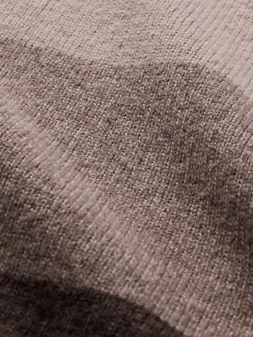 Suéter infantil CashSoft listrado com gola redonda Suéter infantil CashSoft listrado com gola redonda