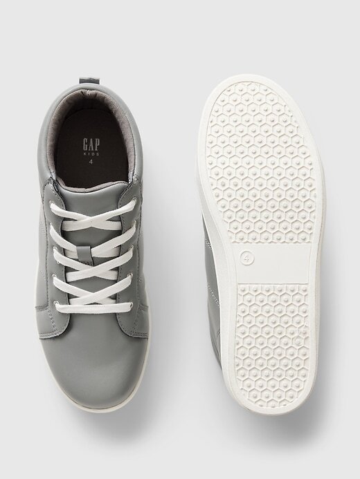 Tênis de cano alto infantil Tênis de cano alto infantil