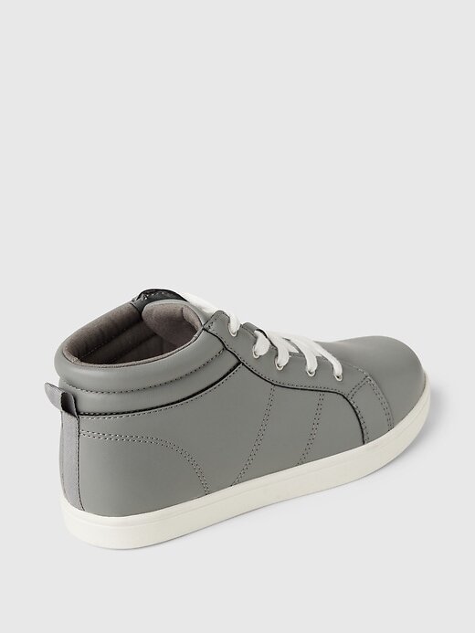 Tênis de cano alto infantil Tênis de cano alto infantil