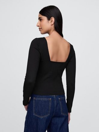 Top decote canoa com costas abertas