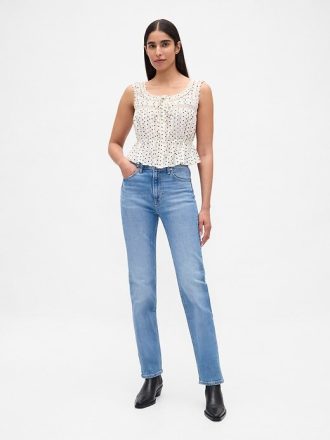 Top peplum com acabamento em renda