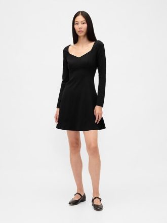 Vestido curto com costura Ponte Sweetheart