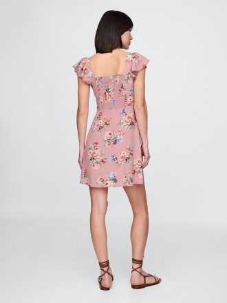 Vestido curto de crepe com mangas esvoaçantes