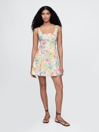 Vestido curto em mistura de linho