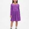 Vestido infantil com decote quadrado