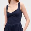Vestido longo com cintura baixa e costura Vestido longo com cintura baixa e costura