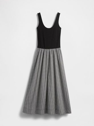 Vestido longo com cintura baixa e técnica mista