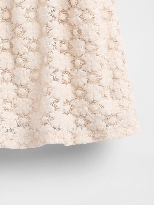 Vestido moletom infantil oversized com estampa de mídia mista Vestido moletom infantil oversized com estampa de mídia mista