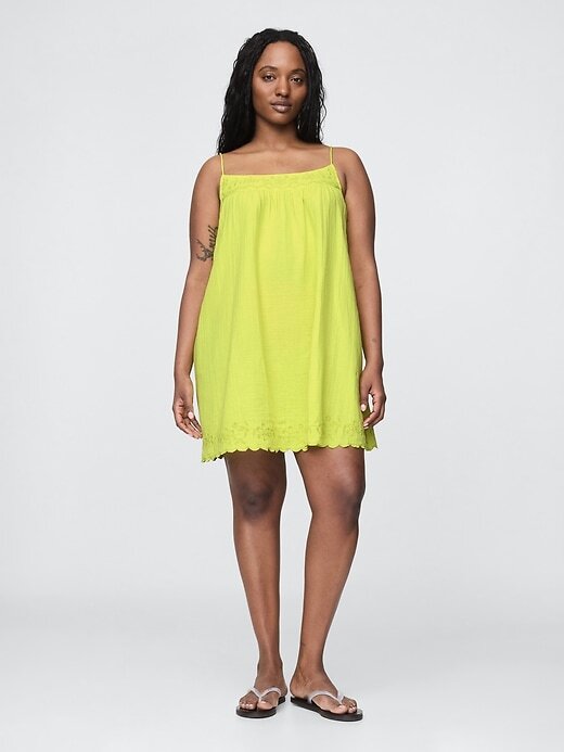 Vestido rodado bordado em gaze de algodão Vestido rodado bordado em gaze de algodão